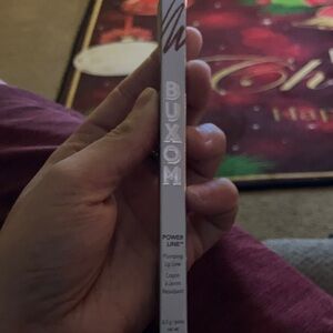 Buxom plumping Lip Liner hi-def honey